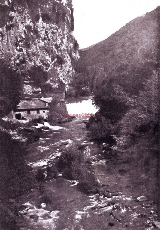 La rupe di San Cosimato prima della costruzione della diga nei pressi di Vicovaro nel 1906 - Foto Arduino Colasanti